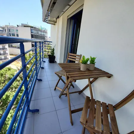 Luxury With Parking And Near Metro Apartment *