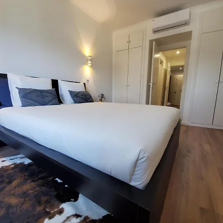 Luxury With Parking And Near Metro Lejlighed Lisboa