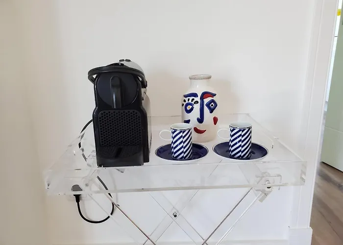 Luxury With Parking And Near Metro *