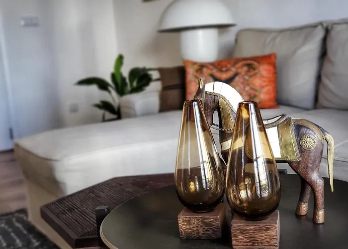 Luxury With Parking And Near Metro * Lisboa